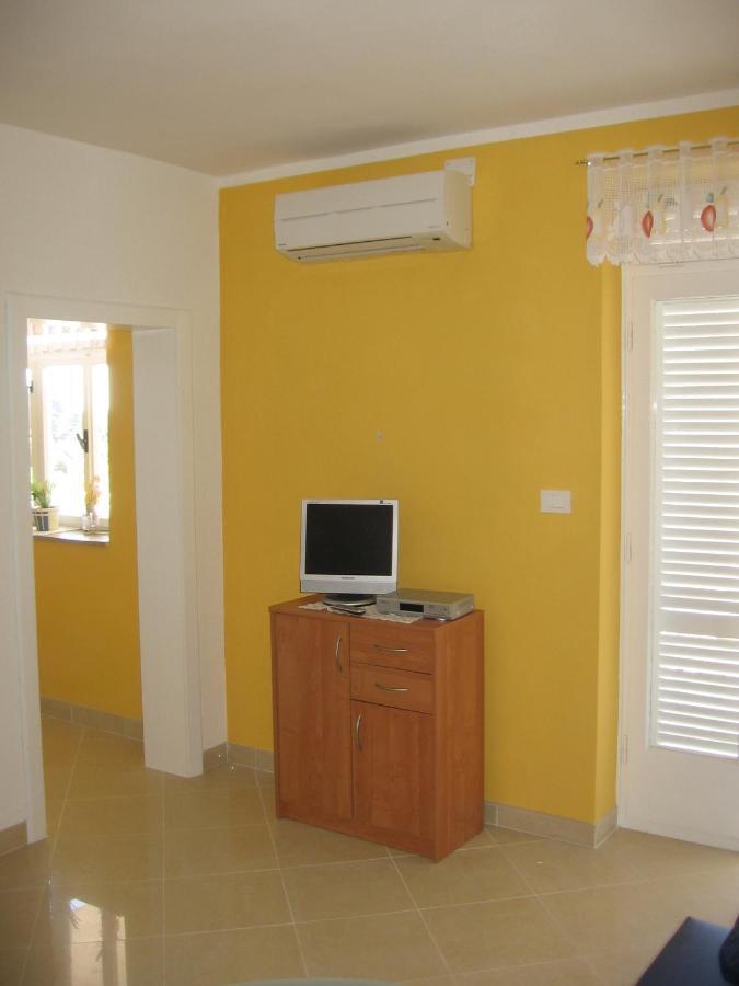 Redi A3 Apartment ราบัซ ภายนอก รูปภาพ