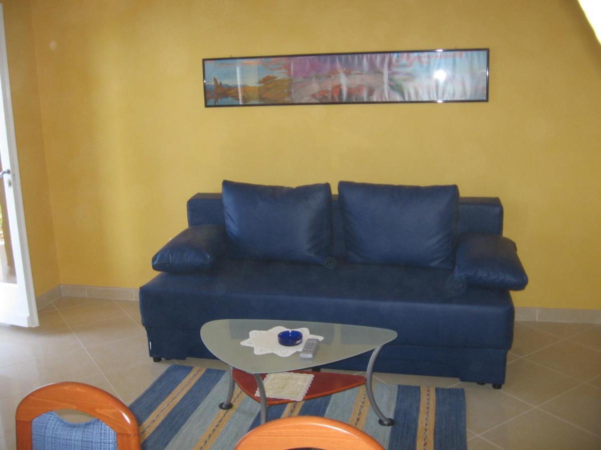 Redi A3 Apartment ราบัซ ภายนอก รูปภาพ